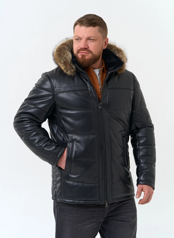 Мужской пуховик из эко кожи с мехом енота на капюшоне фото