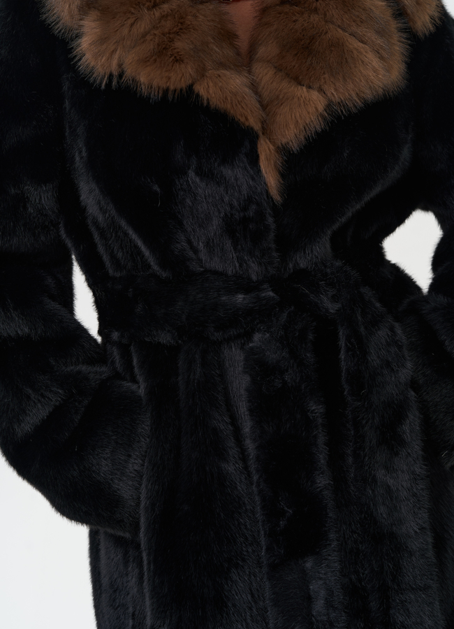 Шуба из эко меха с отделкой из искусственной куницы модель № 27795 в рассрочку