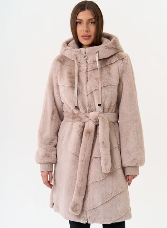 Женская шуба из эко меха с капюшоном