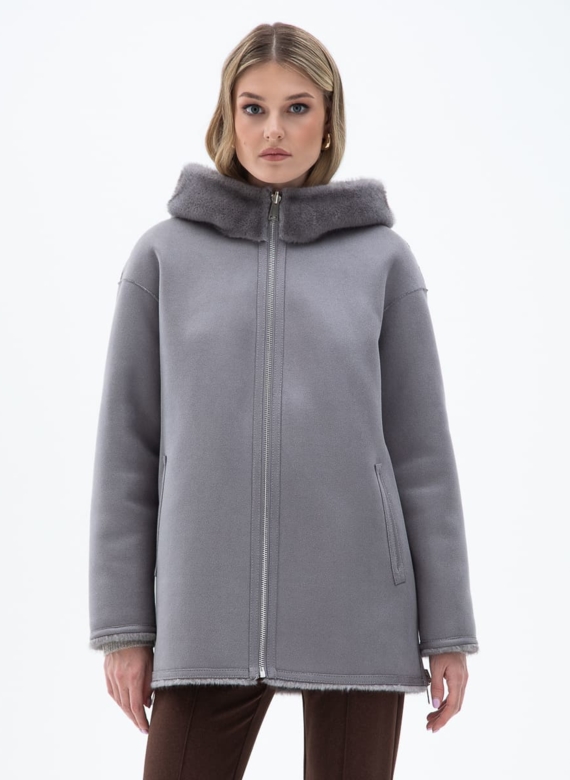 Женская двухсторонняя дубленка из эко кожи с капюшоном