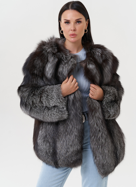 Шуба оверсайз из меха чернобурки