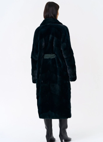 Зеленая шуба из норки фото