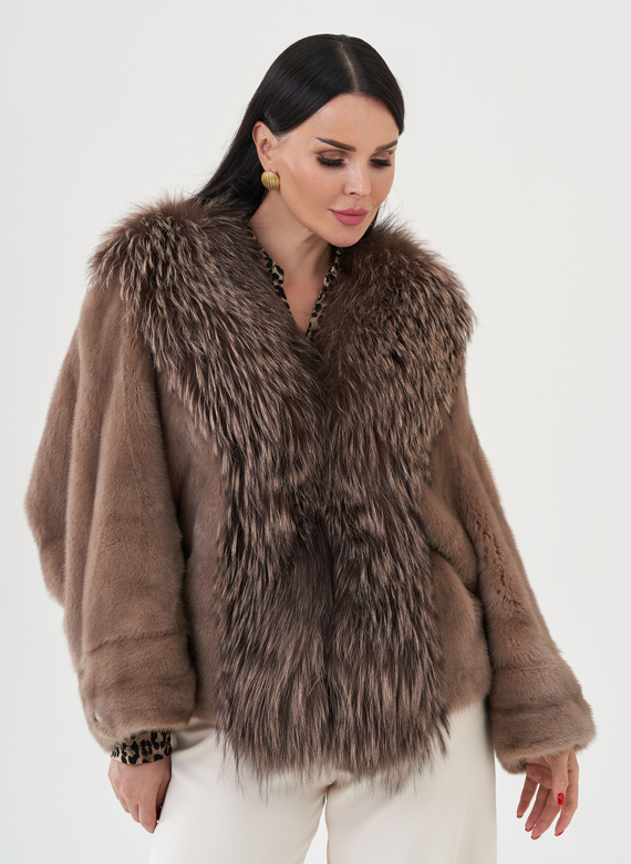 Куртка из норки с отделкой из меха чернобурки 