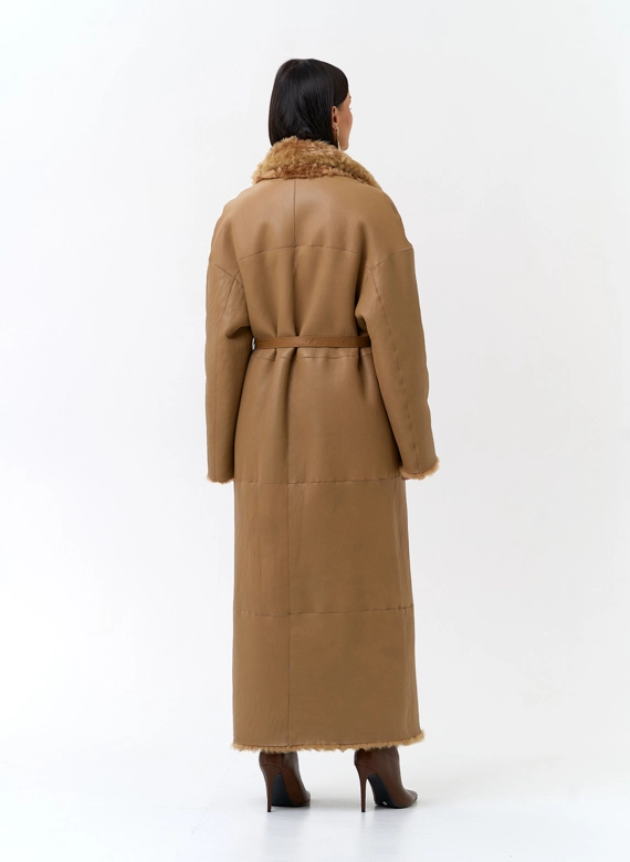 Двусторонняя женская дубленка из овчины