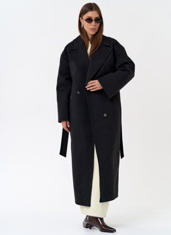 Длинное женское пальто в черном цвете