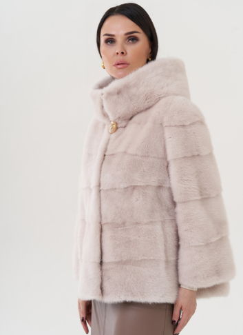 Шуба из норки с капюшоном 